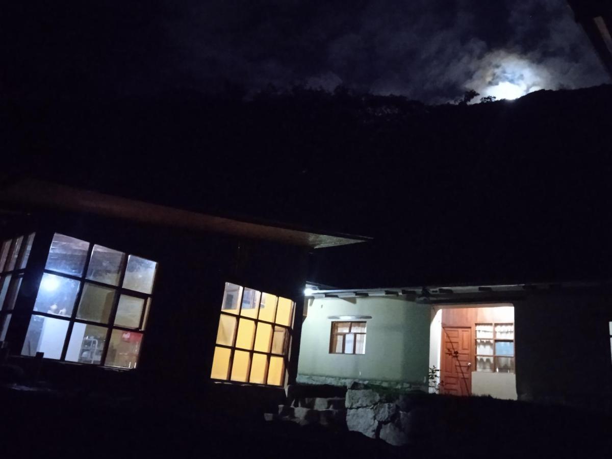 Lia B&B Lucmabamba Sahuayaco Extérieur photo