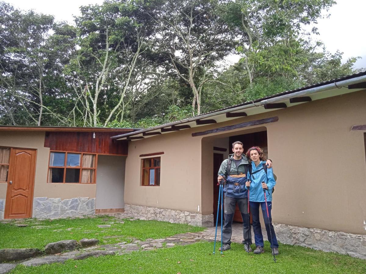 Lia B&B Lucmabamba Sahuayaco Extérieur photo