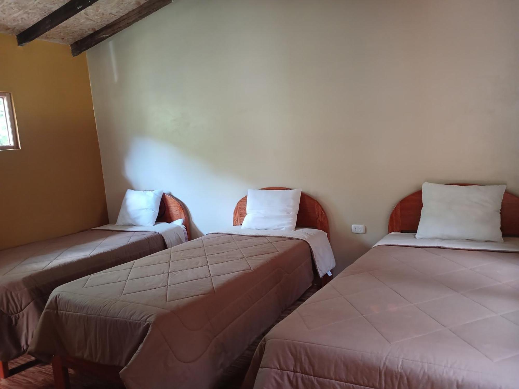 Lia B&B Lucmabamba Sahuayaco Extérieur photo